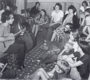 We�res versek a Kass�k Klub ny�ri t�bor�ban, Zircen (1975)
(fot�: Szab� J�zsef)